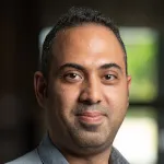 Dr Hooman Mehdidazeh-Rad head and shoulders