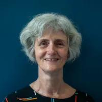 Anna Padovan head and shoulders