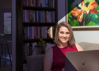 Nicole studying at online