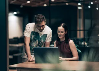 CDU student Malia Ford studying online with a friend