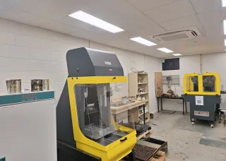 workspace where the centre for asphalt technologies does research