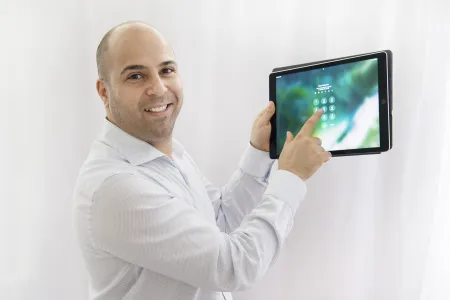 Associate Professor Mamoun Alazeb