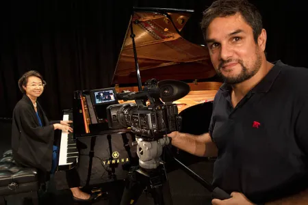 Chen Hui and Michael Vernau