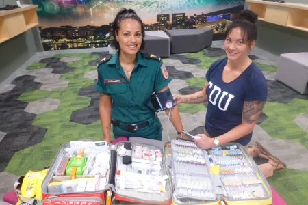  Bachelor of Paramedicine