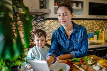A new Master of Dietetics at Charles Darwin University will train dietitians locally to prevent and treat nutrition and diet-related concerns of Territorians. 