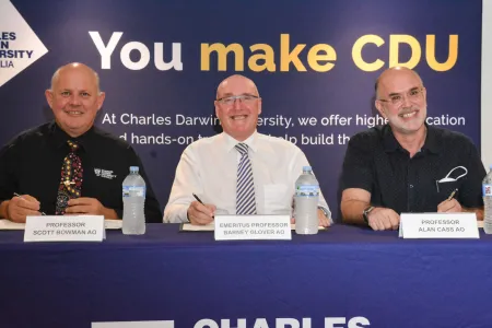 Charles Darwin University (CDU) in the Northern Territory and Western Sydney University in New South Wales have today signed a Memorandum of Understanding (MoU) to support the establishment of a CDU Menzies School of Medicine, and growth of the Northern Territory’s medical workforce.