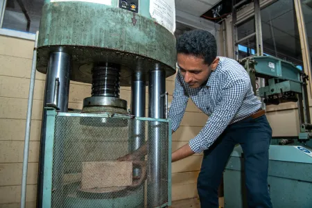 Mudbricks hold strong potential to combat pervasive housing issues in remote NT communities