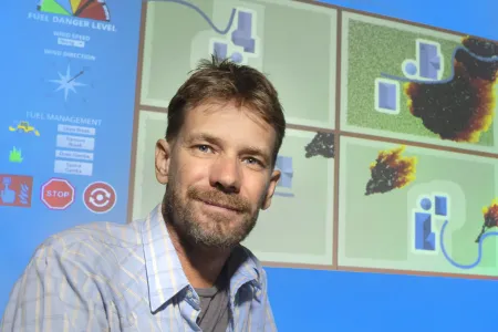 Rohan Fisher develops web app to study fire edges.