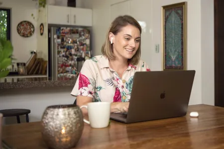 Study online home - Nicole