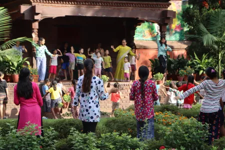 Maiti Nepal - Dance Therapy