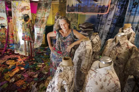 Anna Reynolds: Plans for world domination in wearable art