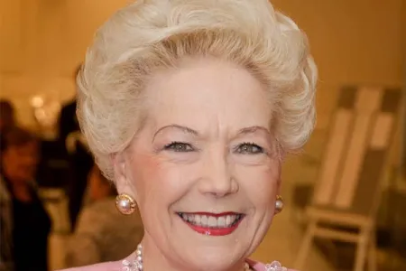 Susan Alberti AC