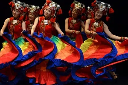 A world-class Chinese art troupe will begin its first Australian tour in Darwin as part of Confucius Institute Day, organised by the Confucius Institute at Charles Darwin University.