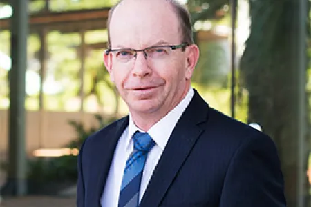 Vice-Chancellor Professor Simon Maddocks: "Long-term vision".