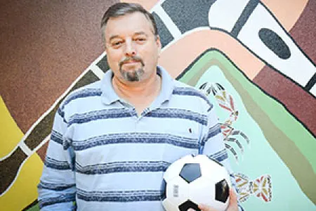 Exercise and Sport Science Associate Professor Ian Heazlewood has spoken at a world soccer conference in the United States