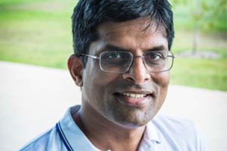 Professor of Chemical Engineering Suresh Thennadil will deliver the third Charles Darwin University Professorial Lecture for 2015