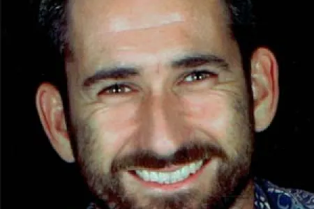 Dr Brett Murphy has received 2015 NT Young Tall Poppy Science Award