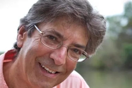 World-renowned Charles Darwin specialist Professor Tim Berra 