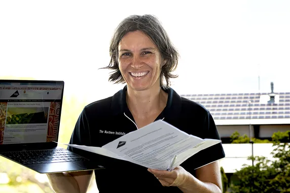 Dr Kerstin Zander is asking Territorians to fill out a survey to aid her research 