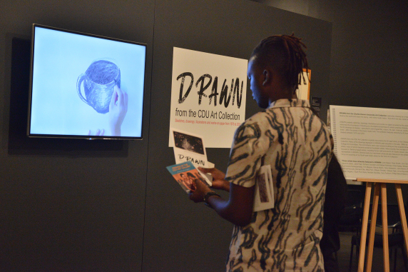 Tatenda Mapuranga views DRAWN from the CDU Art Collection, 2021.