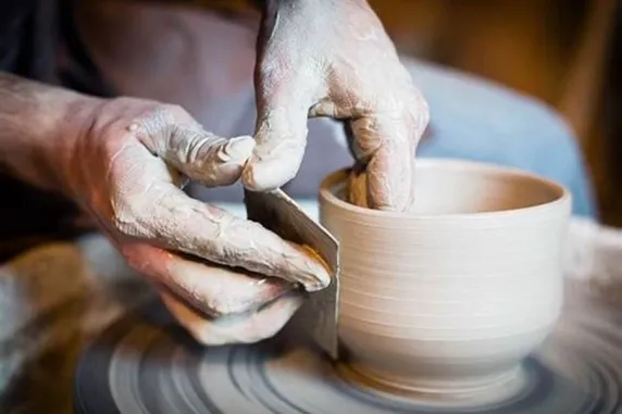 Picture of pottery wheel