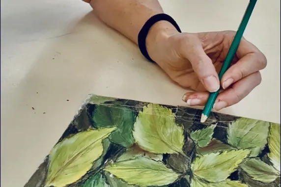 Arts immersion program drawing with Debbie Walter