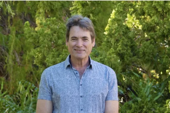 Professor Alan Andersen