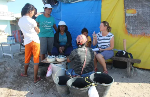 Pia Harkness in group