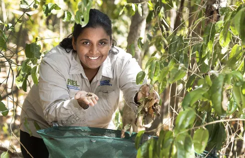 Dr Vidushi Thusithana