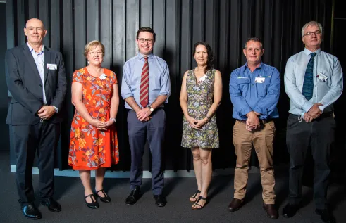 hub-partners-and-minister