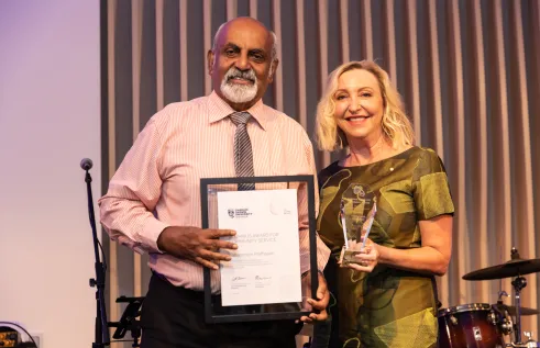 alumni-awards-2021-prath