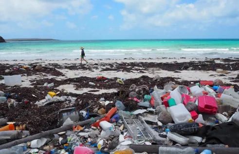 CDU researchers explore the piles of rubbish that continues to build on Wessel Islands beaches left scattered every wet season. 