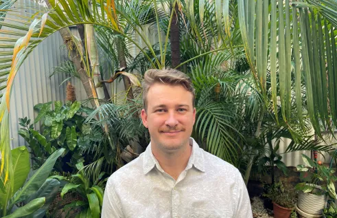 Electrician Matt studying engineering in Darwin