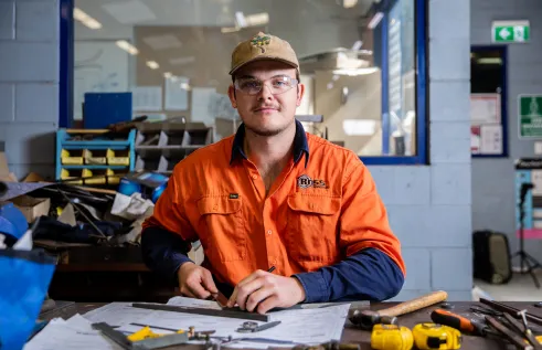 Charles Darwin University (CDU) will receive hundreds of fee-free TAFE places, as part of a new skills deal made with the Northern Territory and Federal Governments to develop the NT’s workforce.