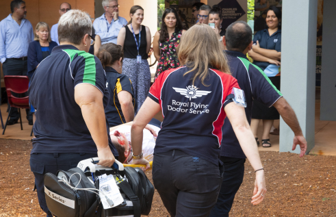 Twelve students will participate in Charles Darwin University’s (CDU) HEA582 Neonatal/Paediatric Retrieval Clinical Residential at the Casuarina campus this week. 