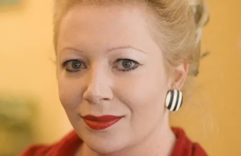 Charles Darwin University (CDU) welcomes Professor Tara Brabazon AM to the role of Dean of Graduate studies to lead the growth strategy and development of research training at the University.