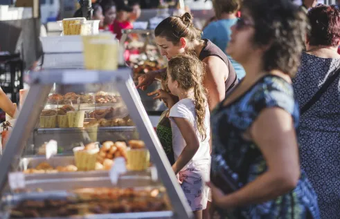 Researchers from Charles Darwin University’s (CDU) Northern Institute have released the Northern Territory’s first Social Capital Index which measures the strength of community connection and social relationships in the Territory. 