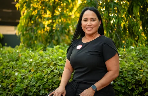 Imogene Briston graduated from Charles Darwin University (CDU) this week with a Bachelor of Laws.