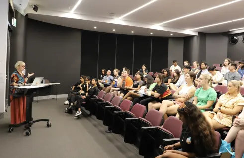 Professor Dianne Stephens presents at AMSA Rural Health Summit.