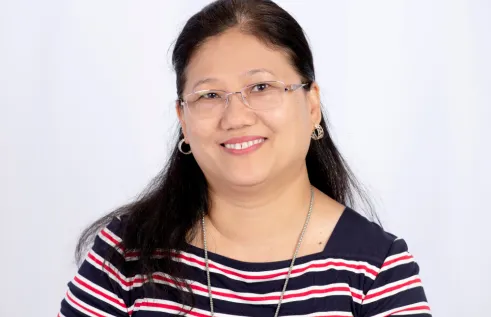 Research Administrator Mary Ann Maddox