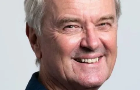 Associate Professor Jon Mason