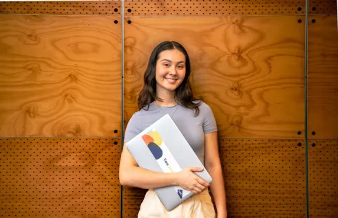 Future doctor Alicia is studying clinical sciences at CDU