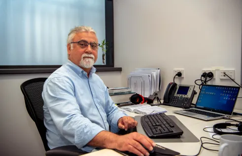 CDU pharmaceutical scientist Dr Nazim Nassar and RMIT biophysicist Professor Stefan Kasapis have filed an application in the US patent office for a new technology of a “gel-like casing” in an oral tablet form to deliver naturally occurring therapeutic proteins and vaccines.