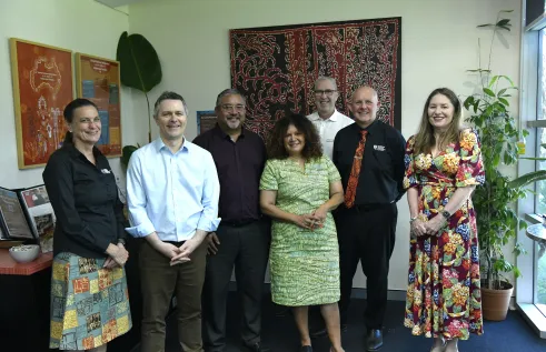 Minister for Education the Honourable Jason Clare MP has awarded 12 Charles Darwin University (CDU) students Commonwealth Teaching Scholarship, in a bid to encourage more people to become teachers.