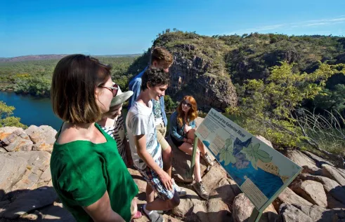 128396 - Walking above Nitmiluk (Tourism NT)