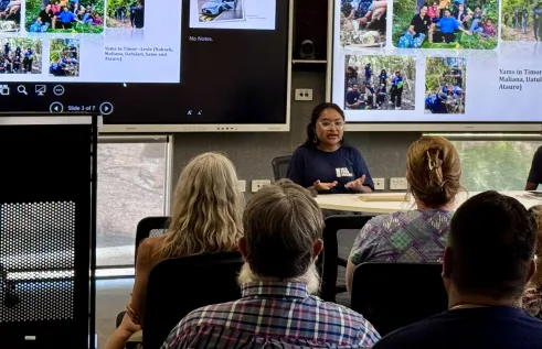 A women speaking in a classroom