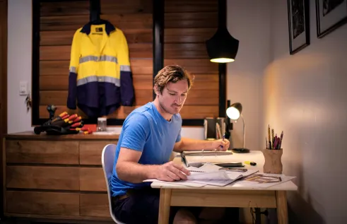 guy filling out form 